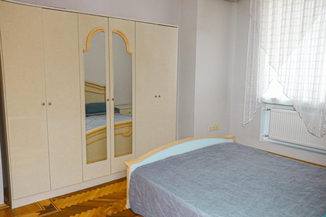 Azneft Royal Suite Apartment Sea View Bakoe Buitenkant foto