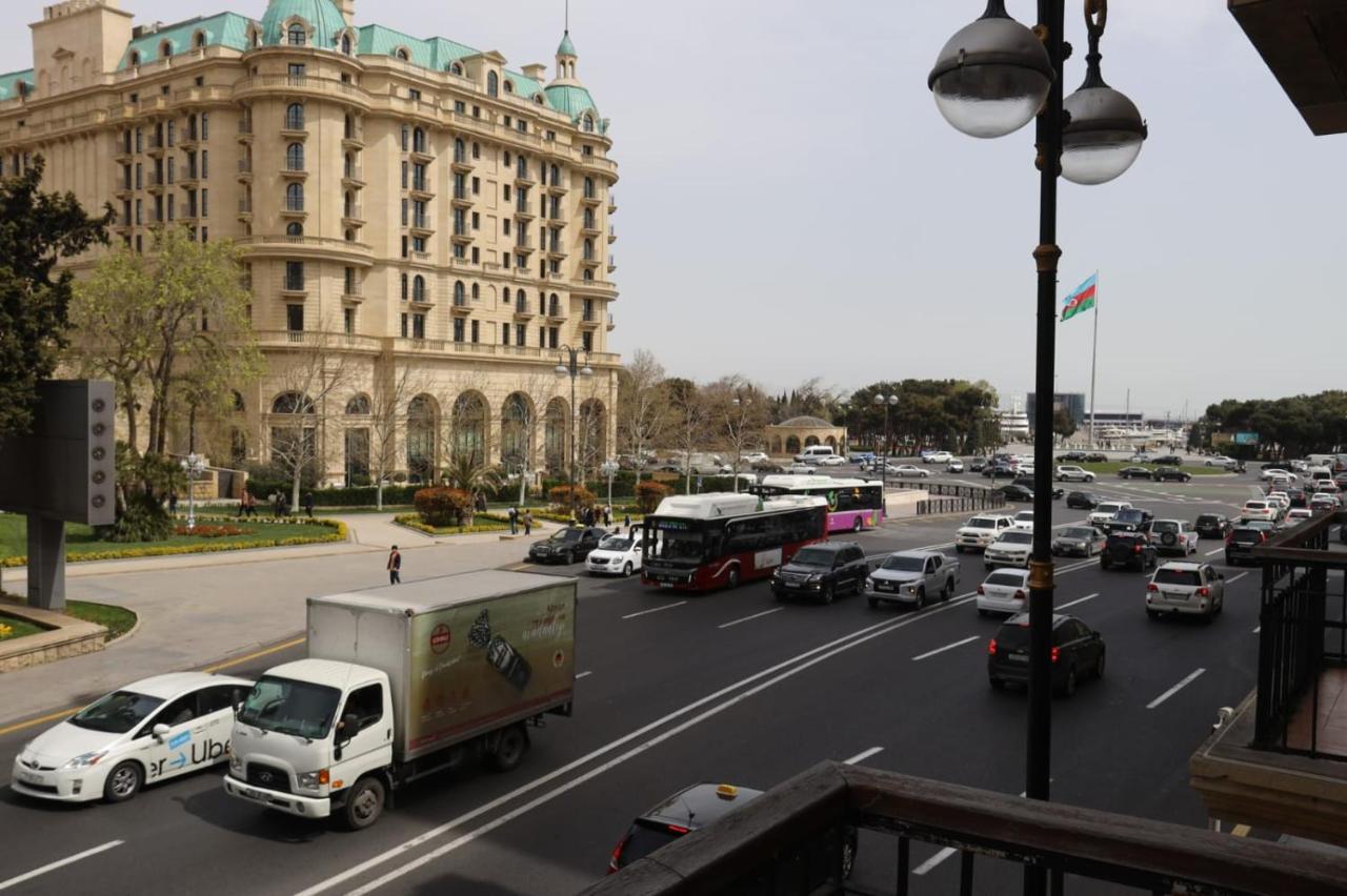 Azneft Royal Suite Apartment Sea View Bakoe Buitenkant foto