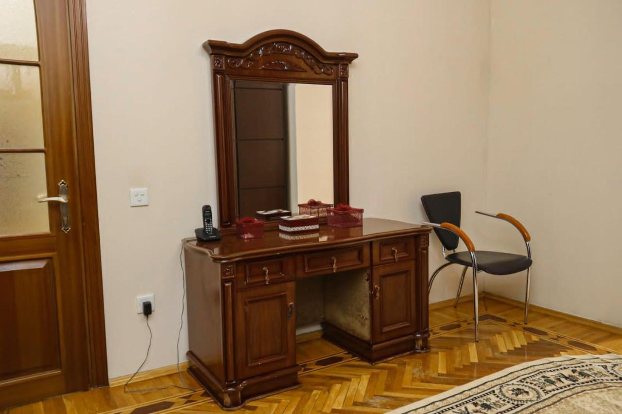 Azneft Royal Suite Apartment Sea View Bakoe Buitenkant foto