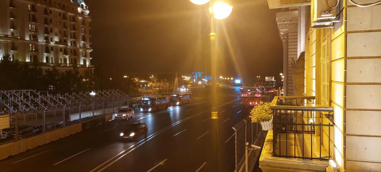 Azneft Royal Suite Apartment Sea View Bakoe Buitenkant foto
