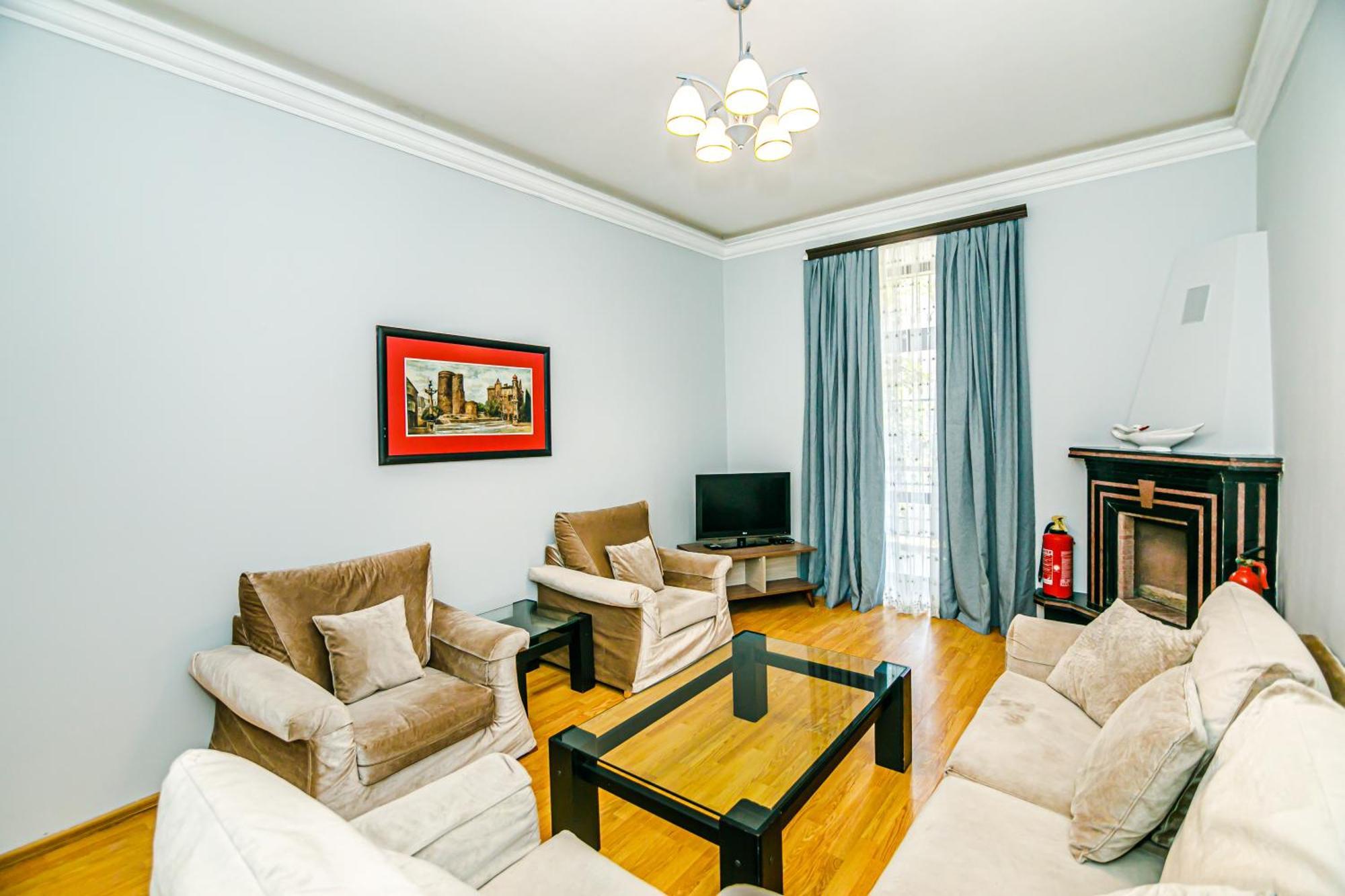 Azneft Royal Suite Apartment Sea View Bakoe Buitenkant foto