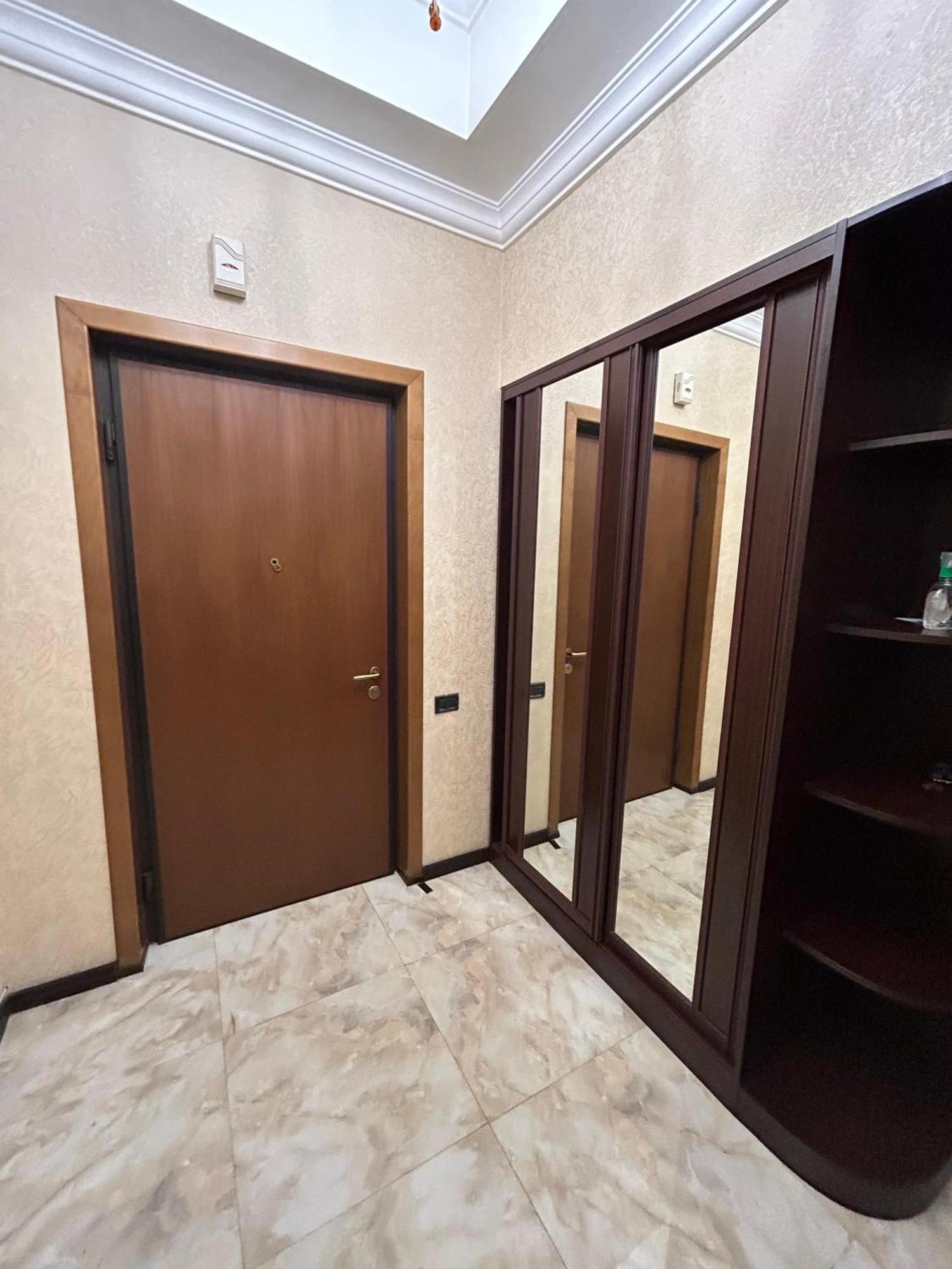 Azneft Royal Suite Apartment Sea View Bakoe Buitenkant foto